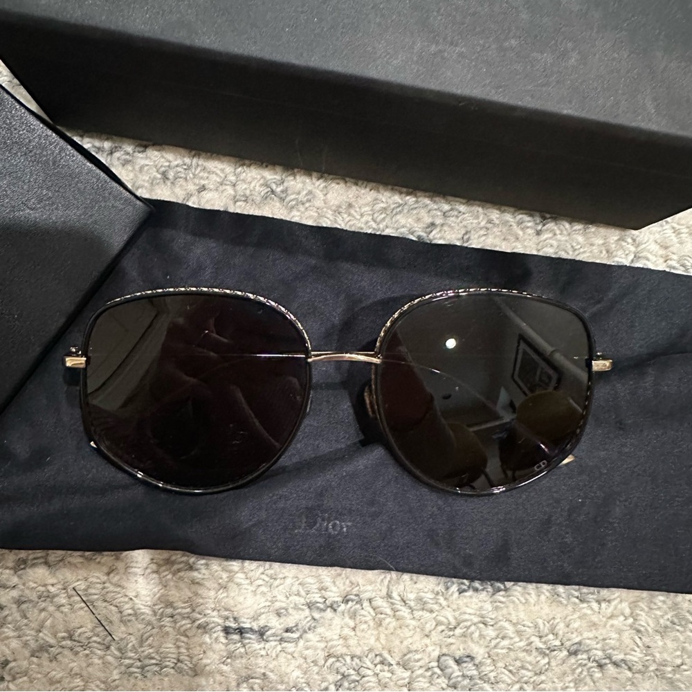 Christian Dior Sunglasses DiorByDior2 Black/Gold - Picture 2 of 8